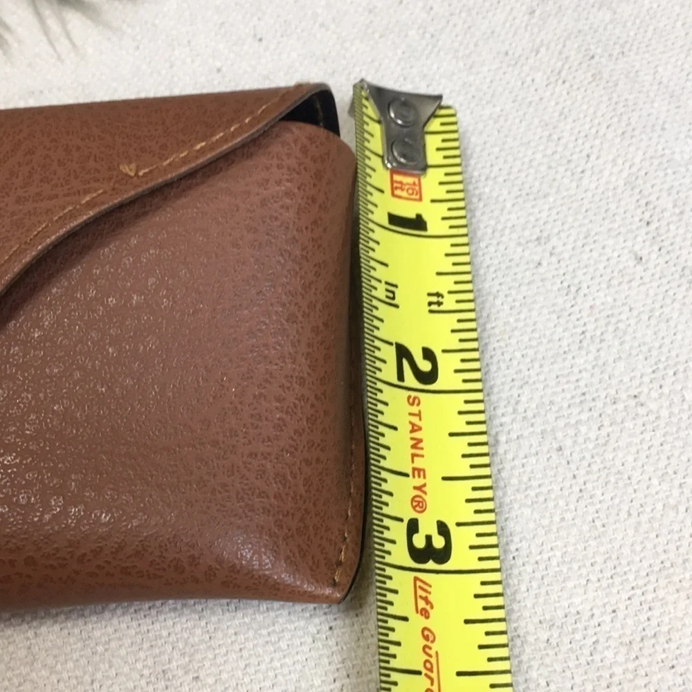 Brown Leather Ray Ban sunglasses case w cloth